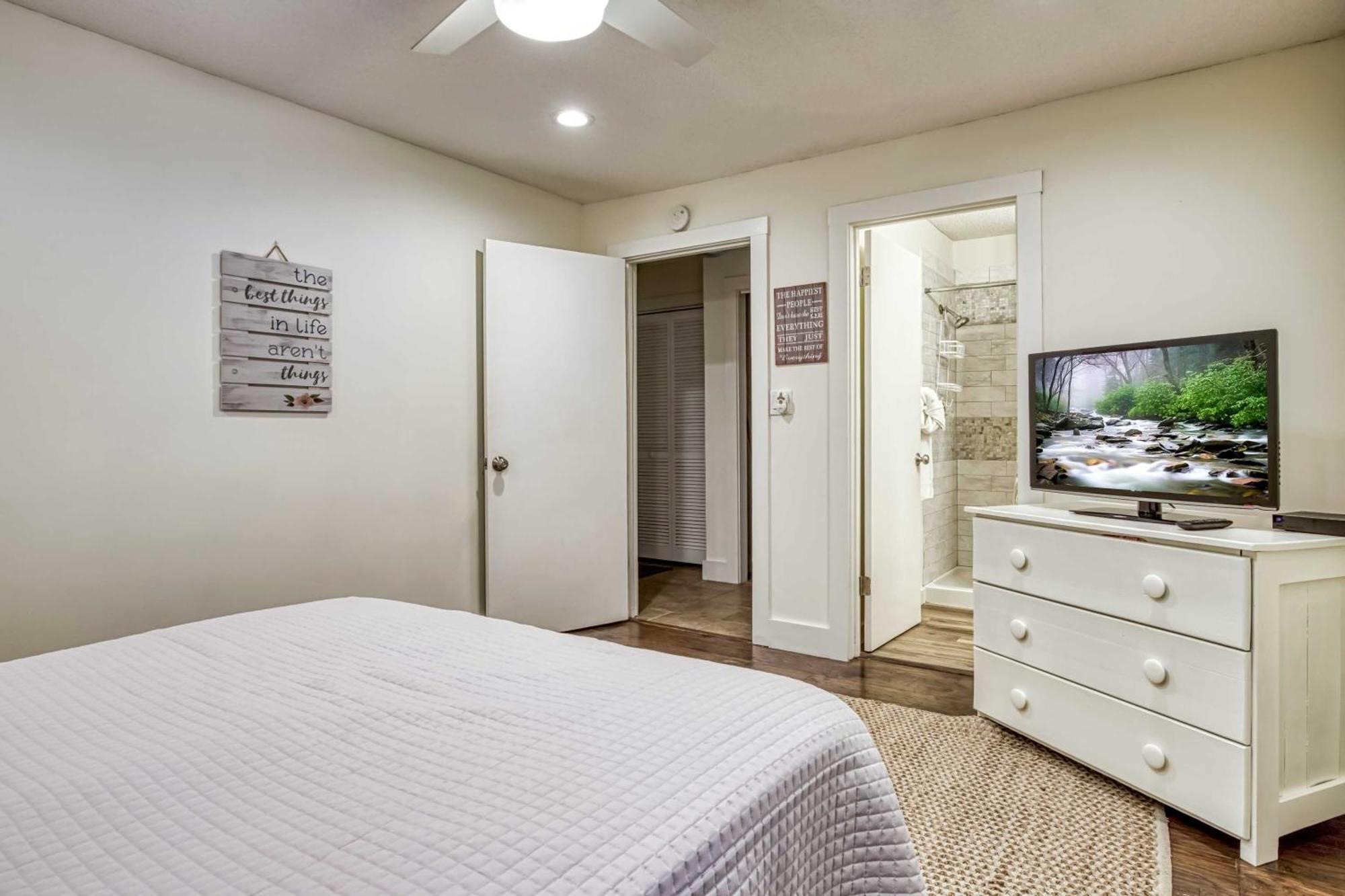 Gatlinburg Mountain Townhome With Pool Access! ภายนอก รูปภาพ