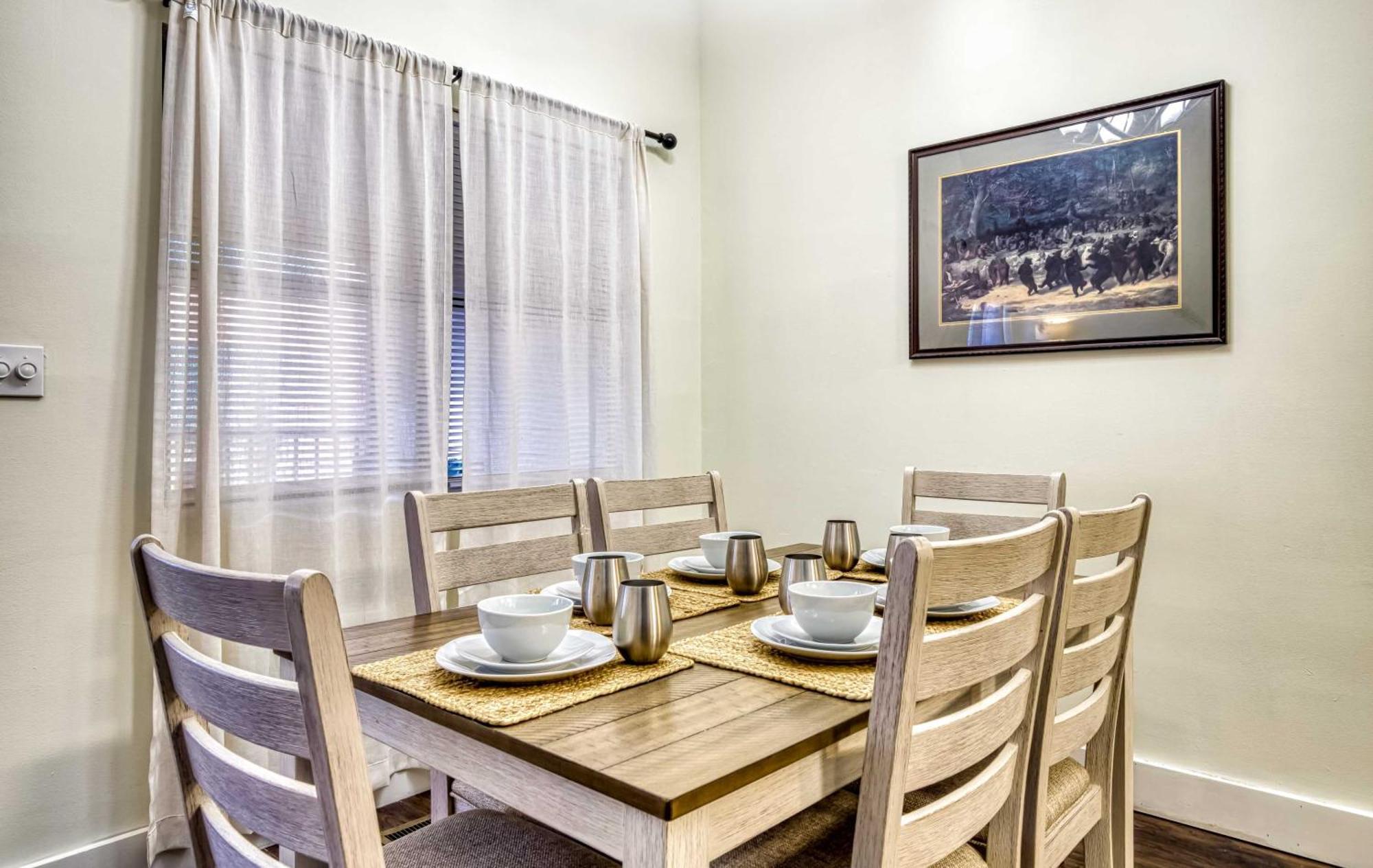 Gatlinburg Mountain Townhome With Pool Access! ภายนอก รูปภาพ
