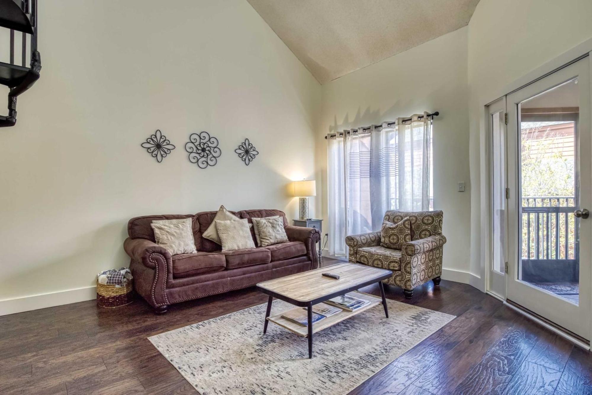 Gatlinburg Mountain Townhome With Pool Access! ภายนอก รูปภาพ
